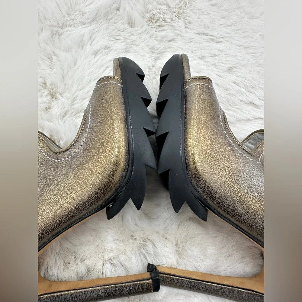 Camilla‎ Skovgaard Peep-Toe Booties size 38 US 8 Gold like NEW